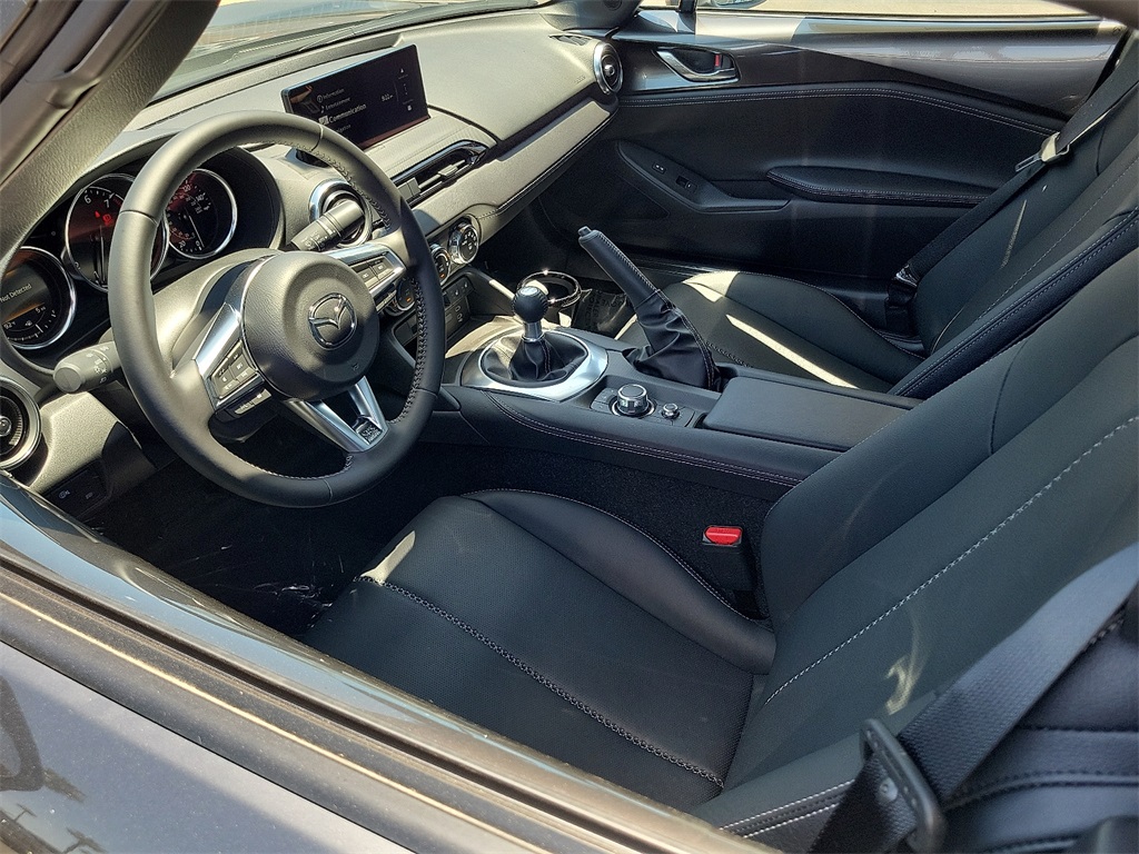 2025 Mazda MX-5 Miata Miata Grand Touring photo 4