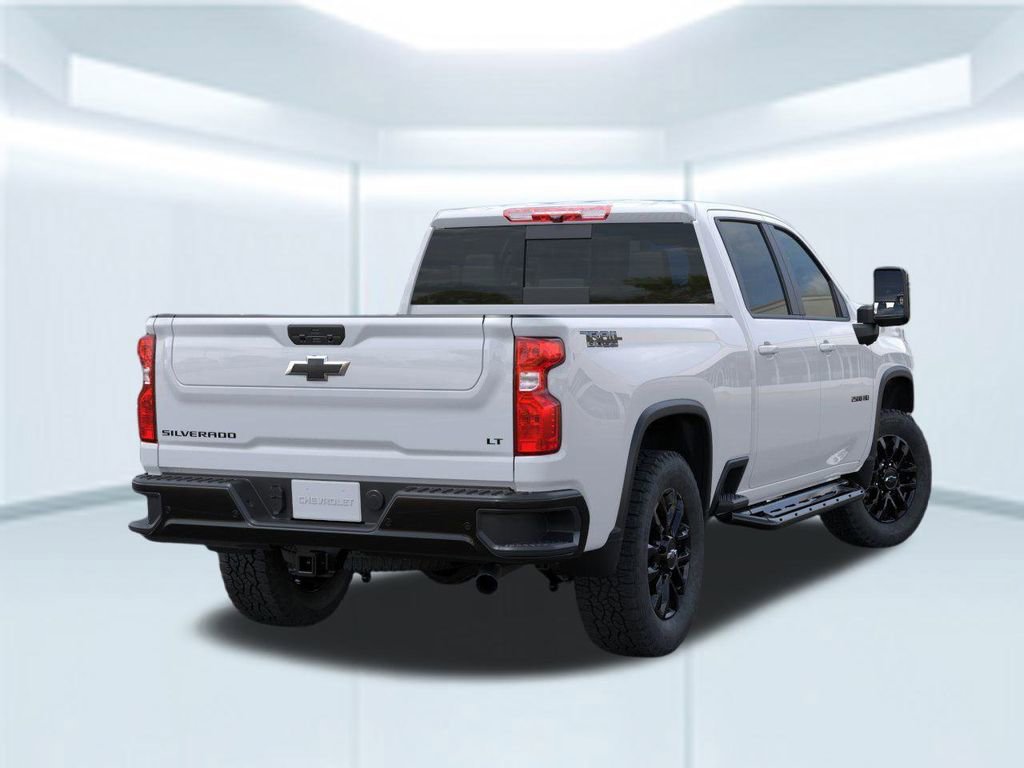 2026 Chevrolet Silverado 2500HD LT photo 4