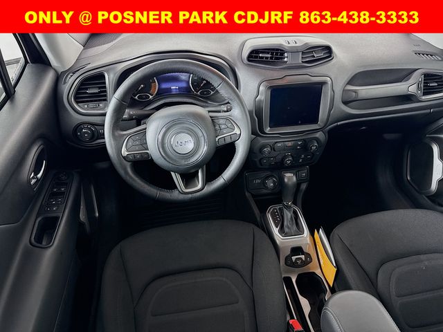 2022 Jeep Renegade Latitude photo 15