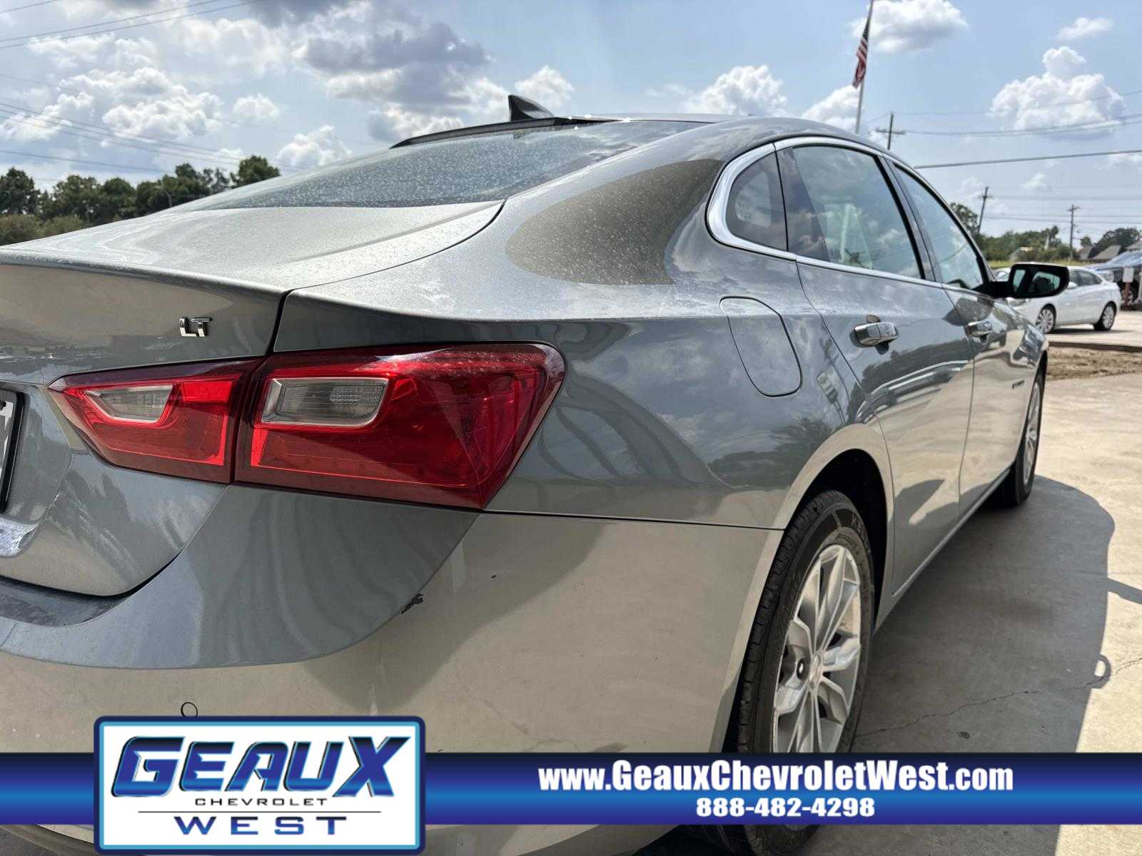 2024 Chevrolet Malibu 1LT photo 13