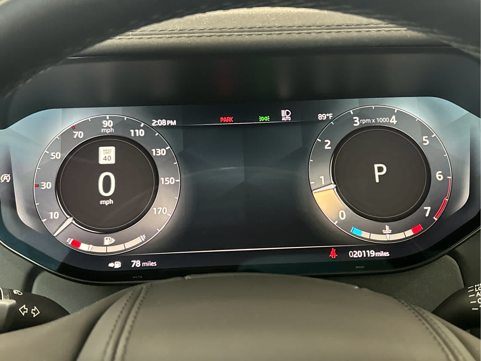2023 Land Rover Range Rover SE photo 16