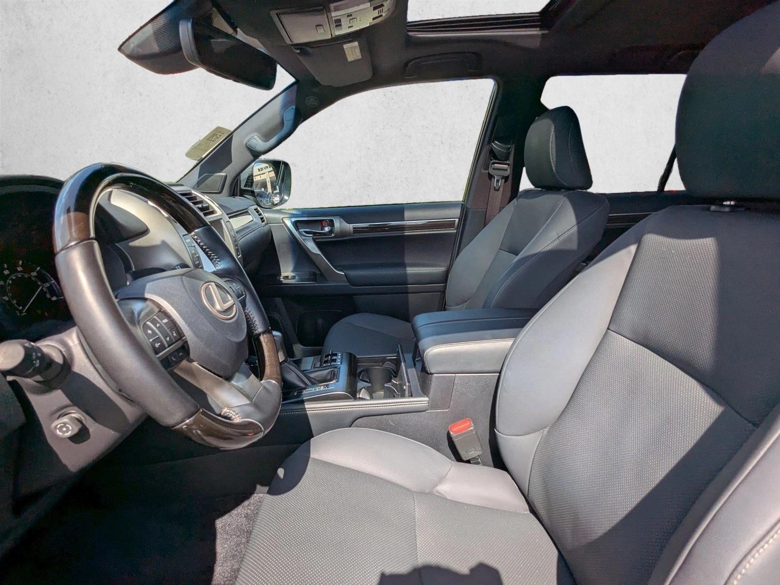 2021 Lexus GX 460 Premium photo 13