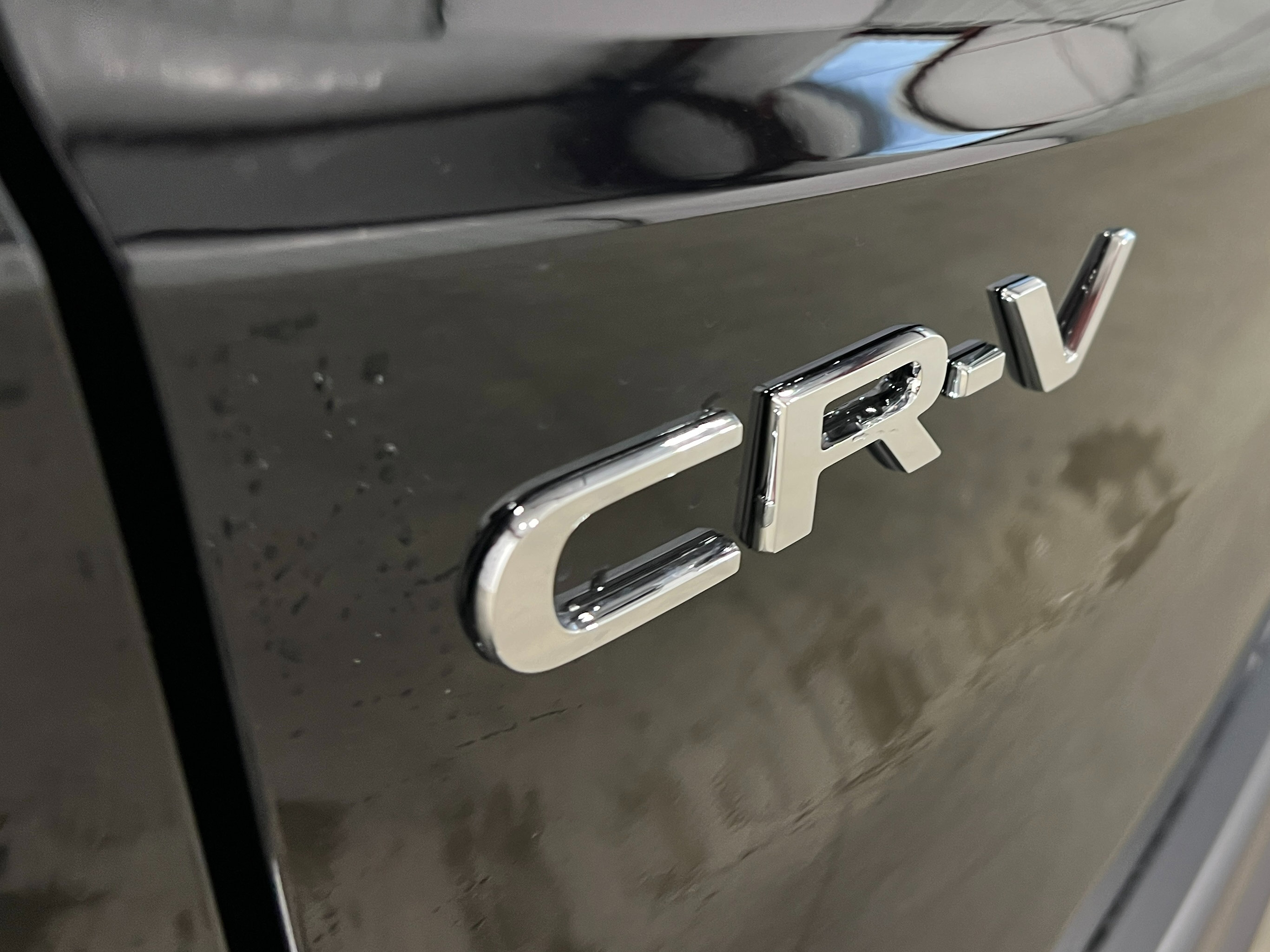 2025 Honda CR-V LX photo 4