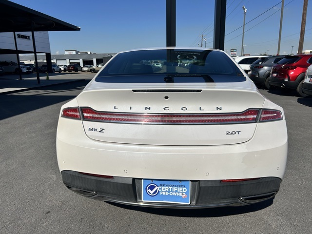 2017 Lincoln MKZ Reserve photo 4