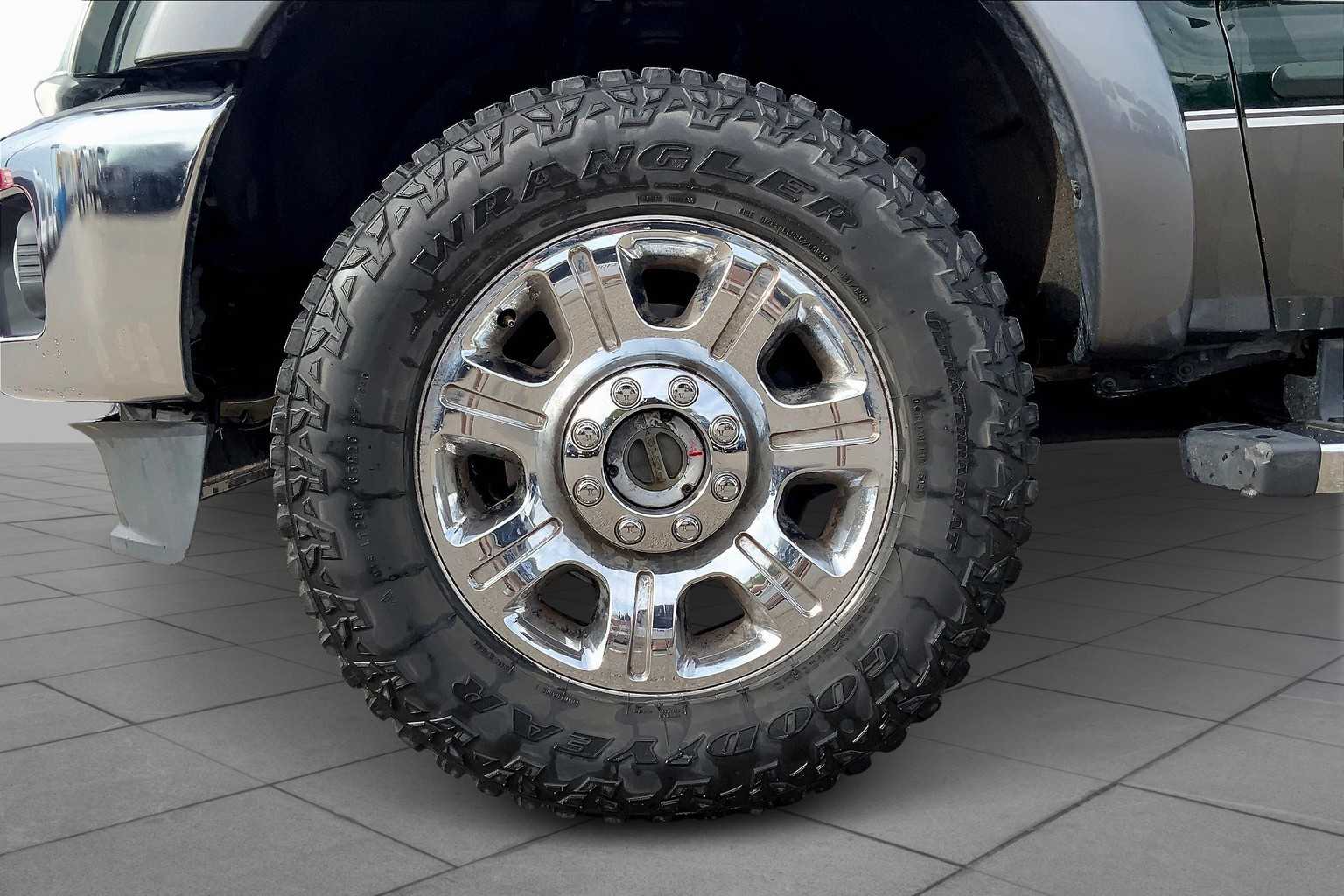 2015 Ford F-350 Lariat photo 10