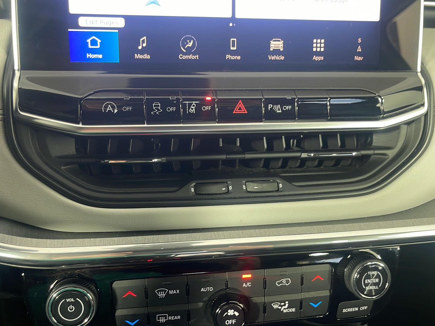 2023 Jeep Compass Limited photo 20
