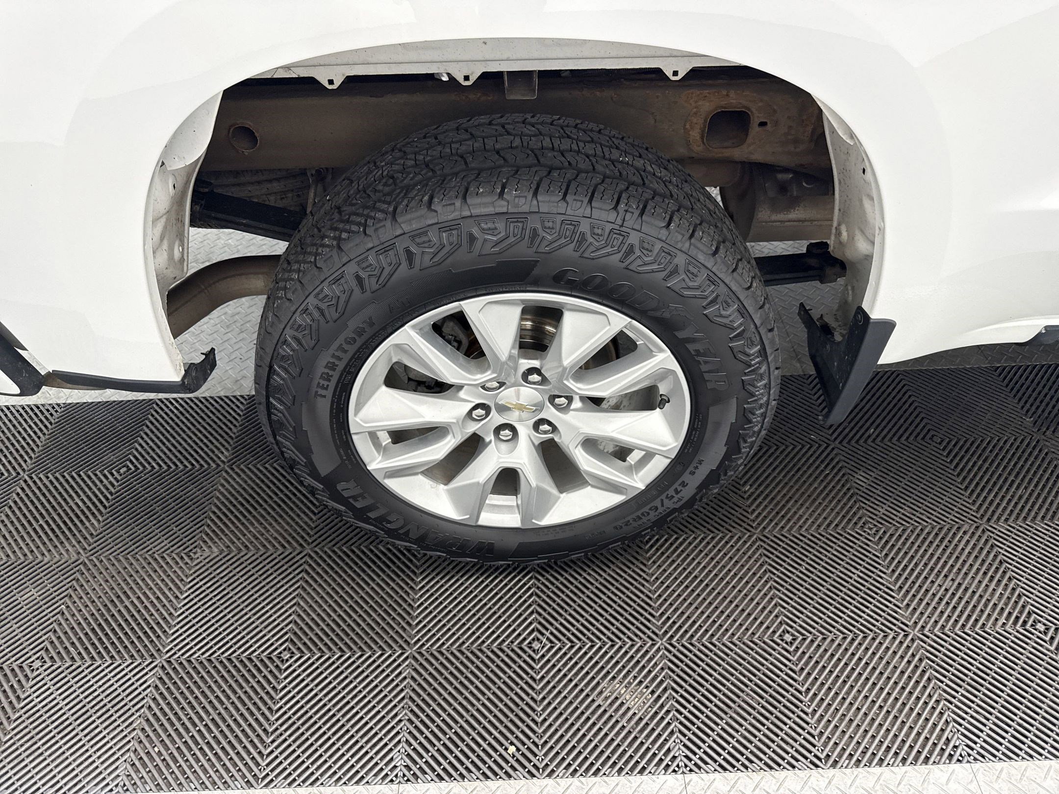2022 Chevrolet Silverado 1500 Custom photo 9