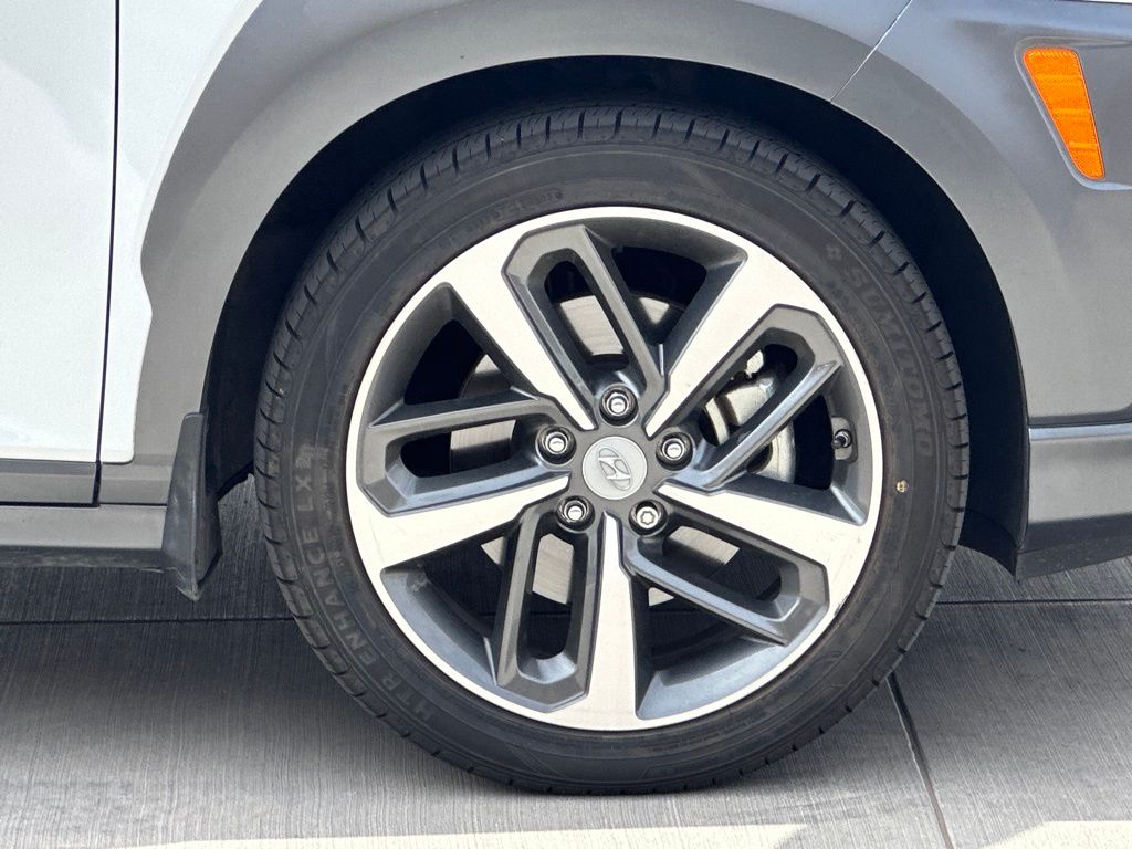 2021 Hyundai Kona Ultimate photo 4