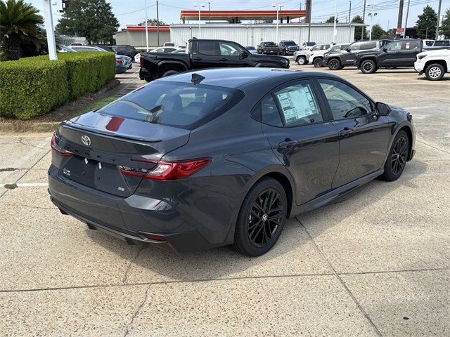 2025 Toyota Camry SE photo 2