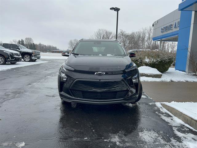 Used 2023 Chevrolet Bolt EUV Premier with VIN 1G1FZ6S08P4193185 for sale in Bellefontaine, OH