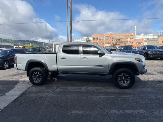 2020 Toyota Tacoma TRD photo 4