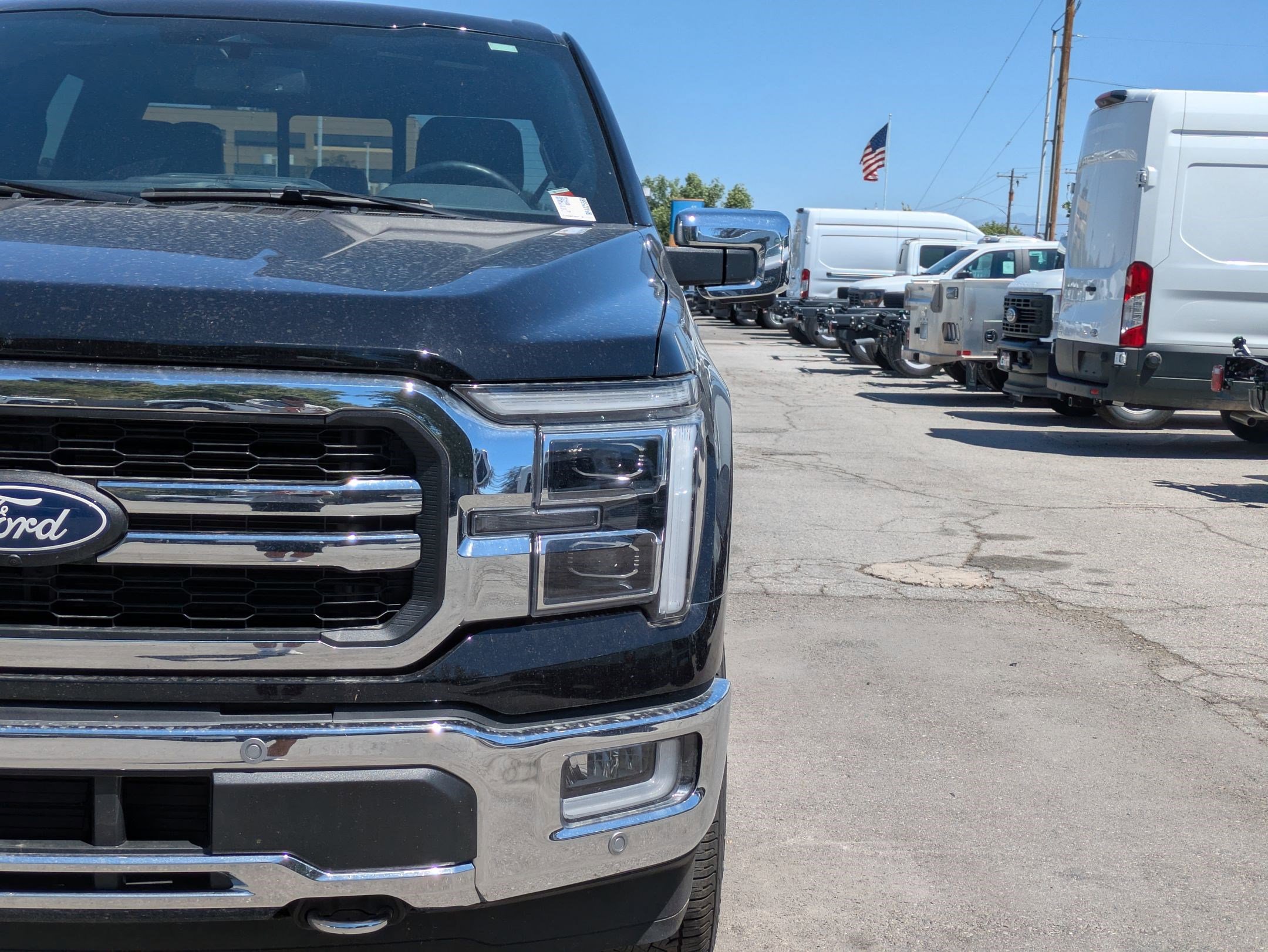 2024 Ford F-150 Lariat photo 9