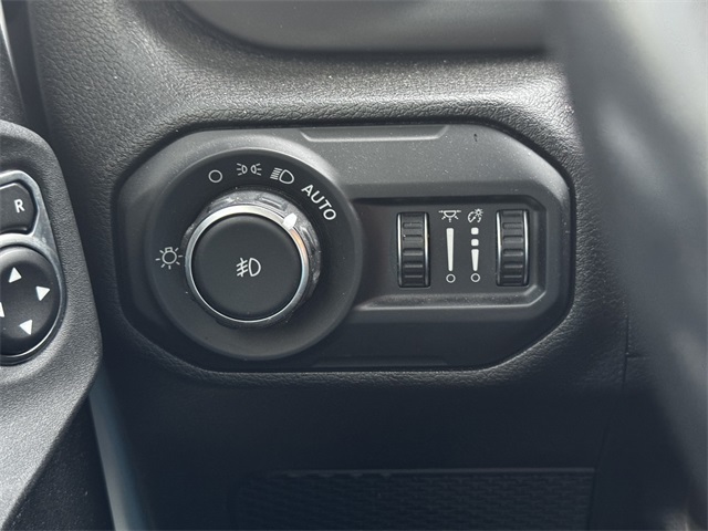 2021 Jeep Wrangler S Unlimited Sport photo 22