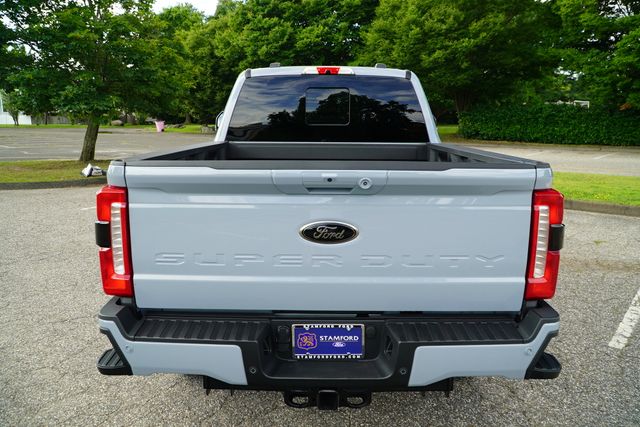 2025 Ford F-250 Lariat photo 8