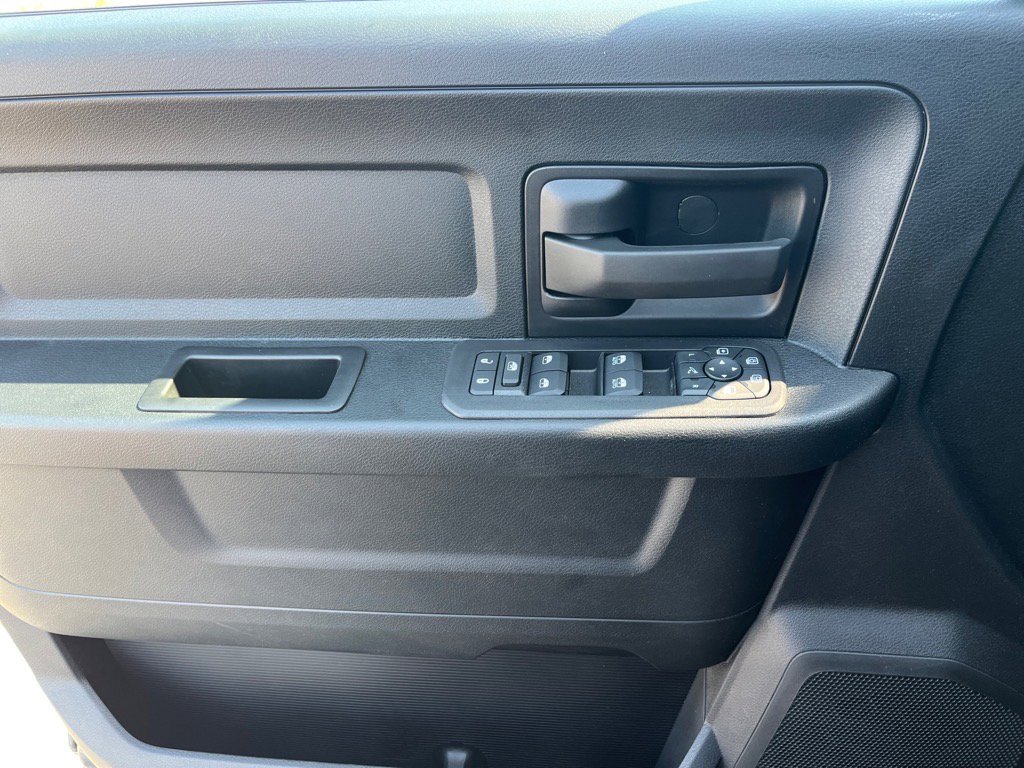 2026 Ram 2500 Tradesman photo 8