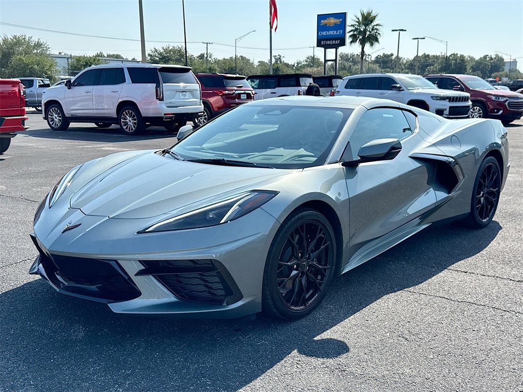 2024 Chevrolet Corvette Stingray Coupe 1LT photo 3