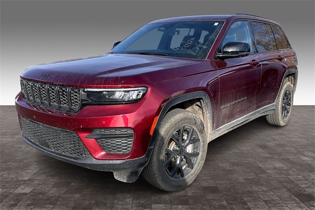 2025 Jeep Grand Cherokee Altitude's photo