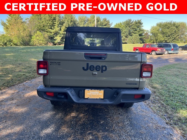 2020 Jeep Gladiator Sport photo 4