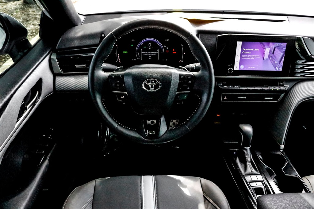 2025 Toyota Camry LE photo 25
