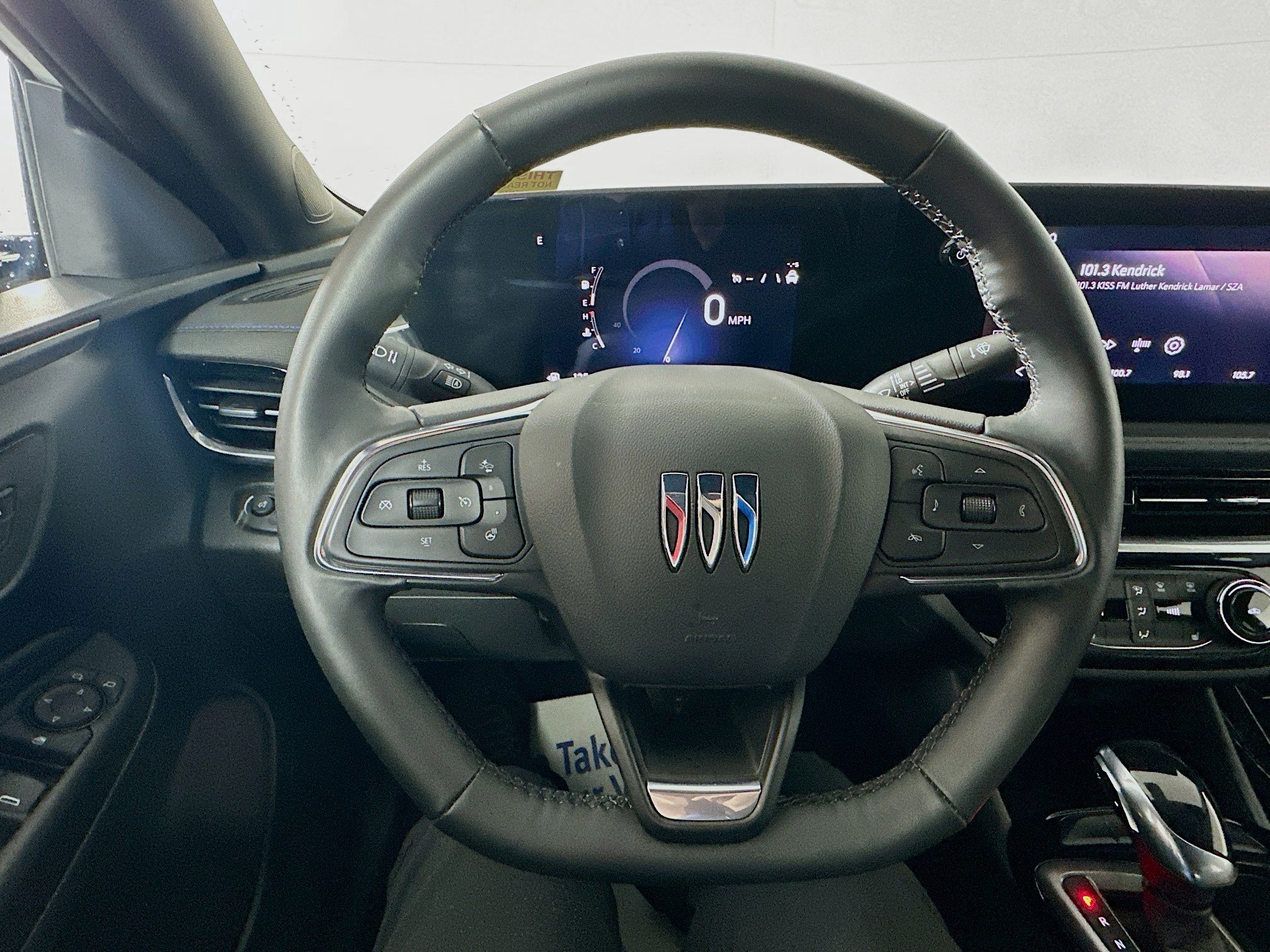 2024 Buick Envista ST photo 10