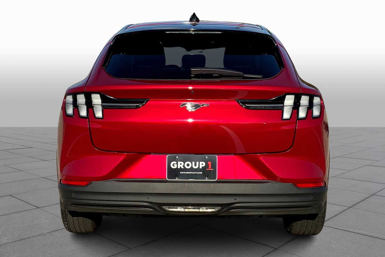 2024 Ford Mustang Mach-E Select photo 4