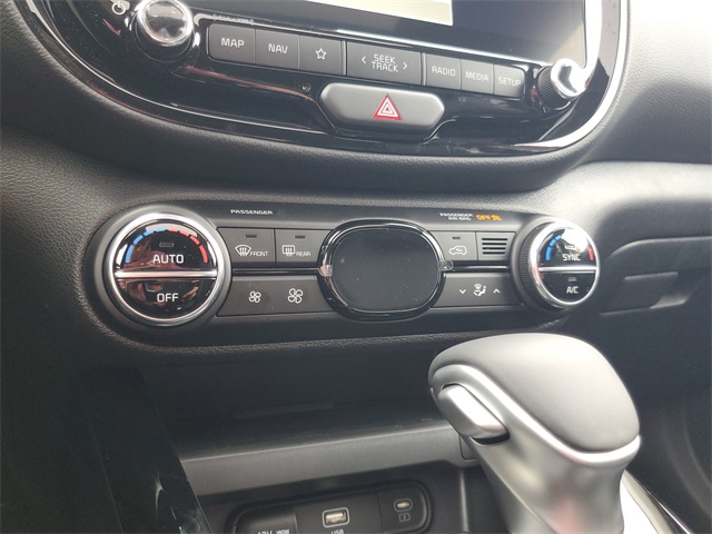 2025 Kia Soul GT-Line photo 33