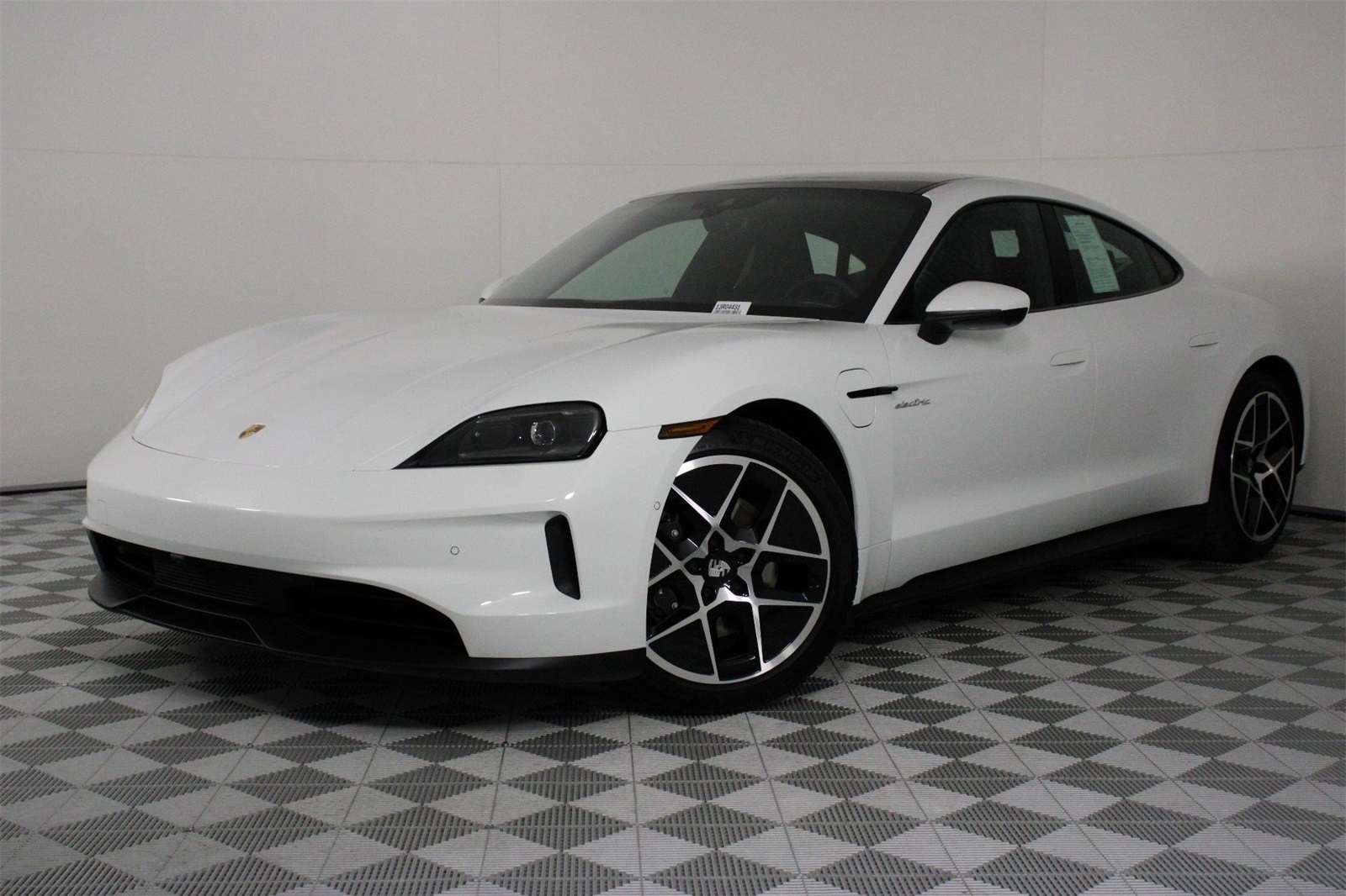 2025 Porsche Taycan Base's photo