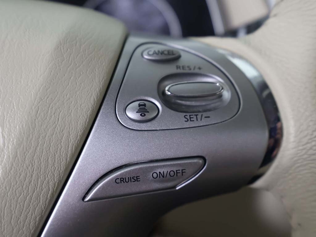 2015 Nissan Murano SL photo 40