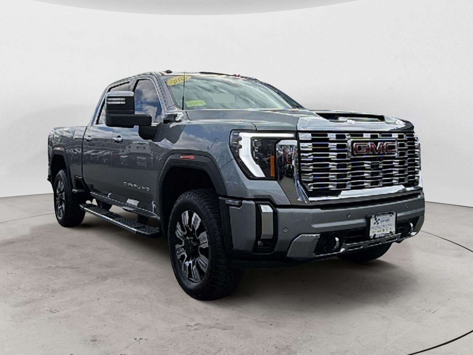 2025 GMC Sierra 2500HD Denali's photo