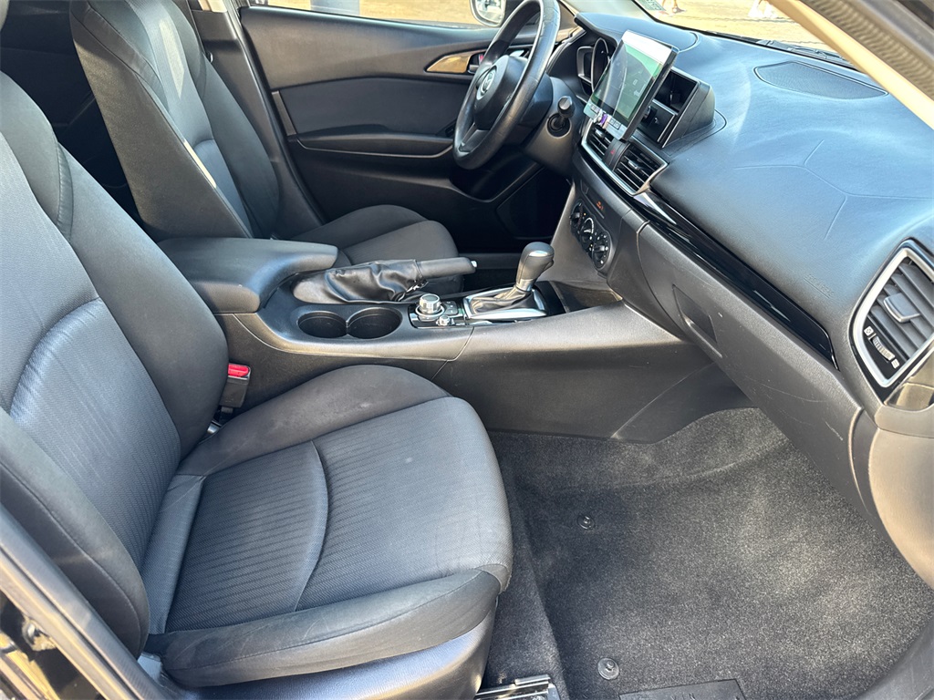 2016 Mazda Mazda3 i Sport photo 14