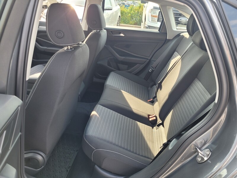 2025 Volkswagen Jetta 1.5T S photo 4