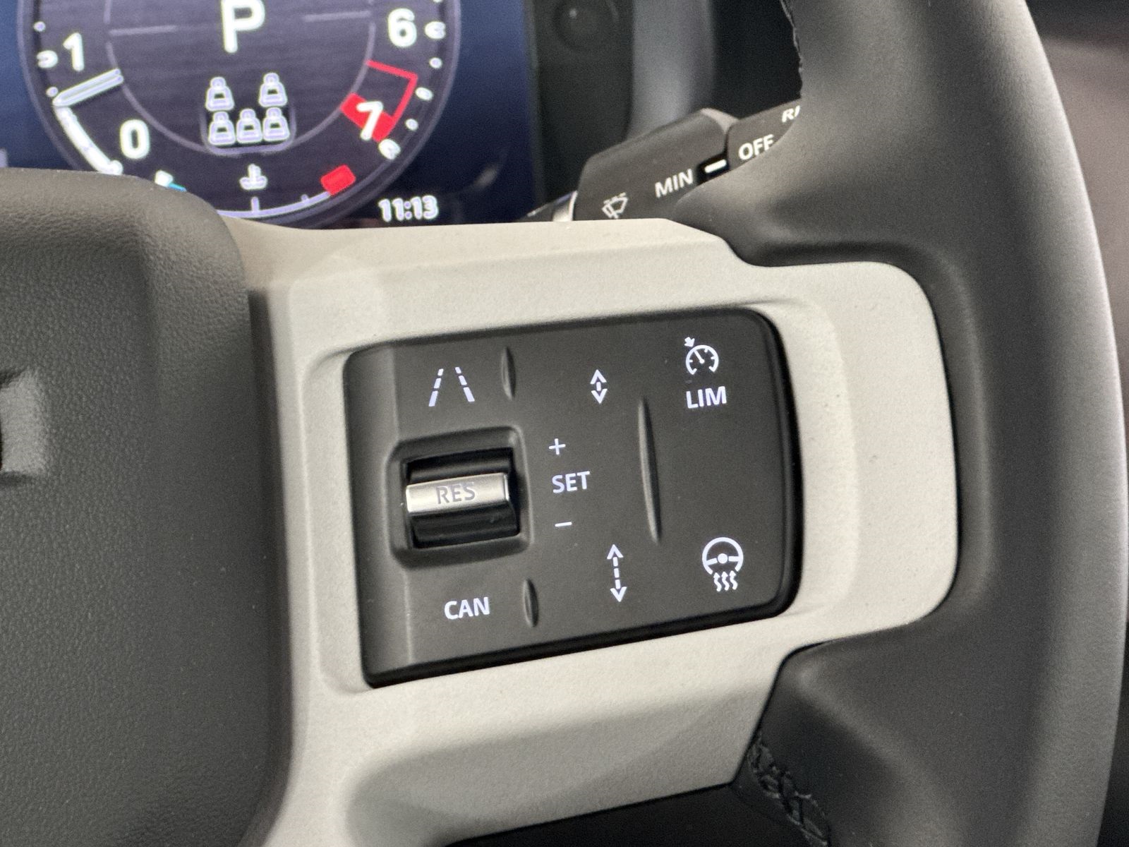 2025 Land Rover Defender 130 S photo 13