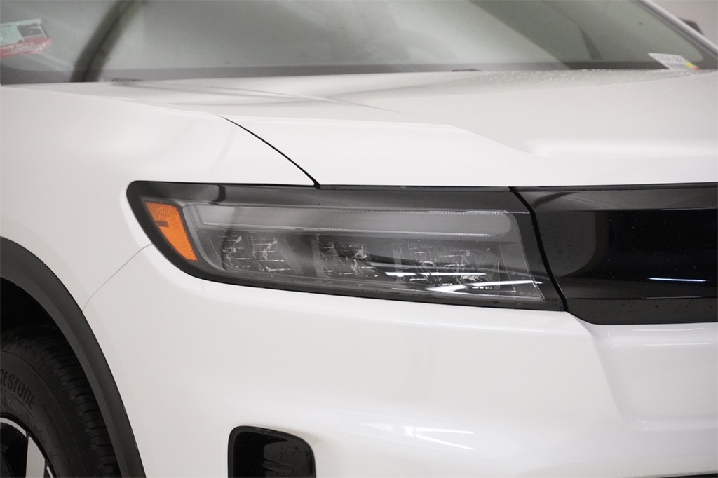 2025 Honda Prologue Touring photo 4