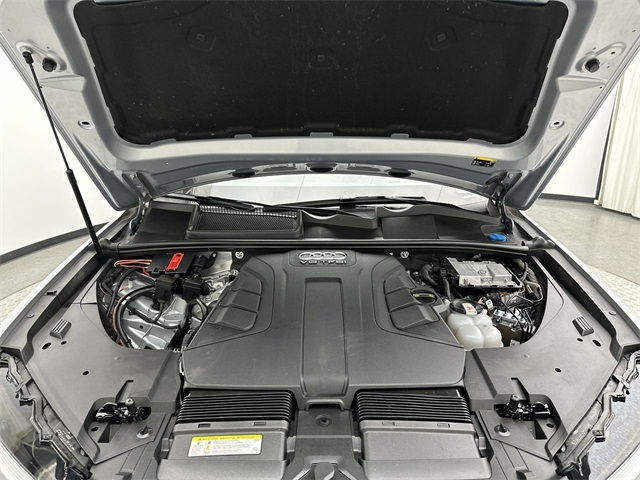 2018 Audi Q7 3.0T Prestige photo 17