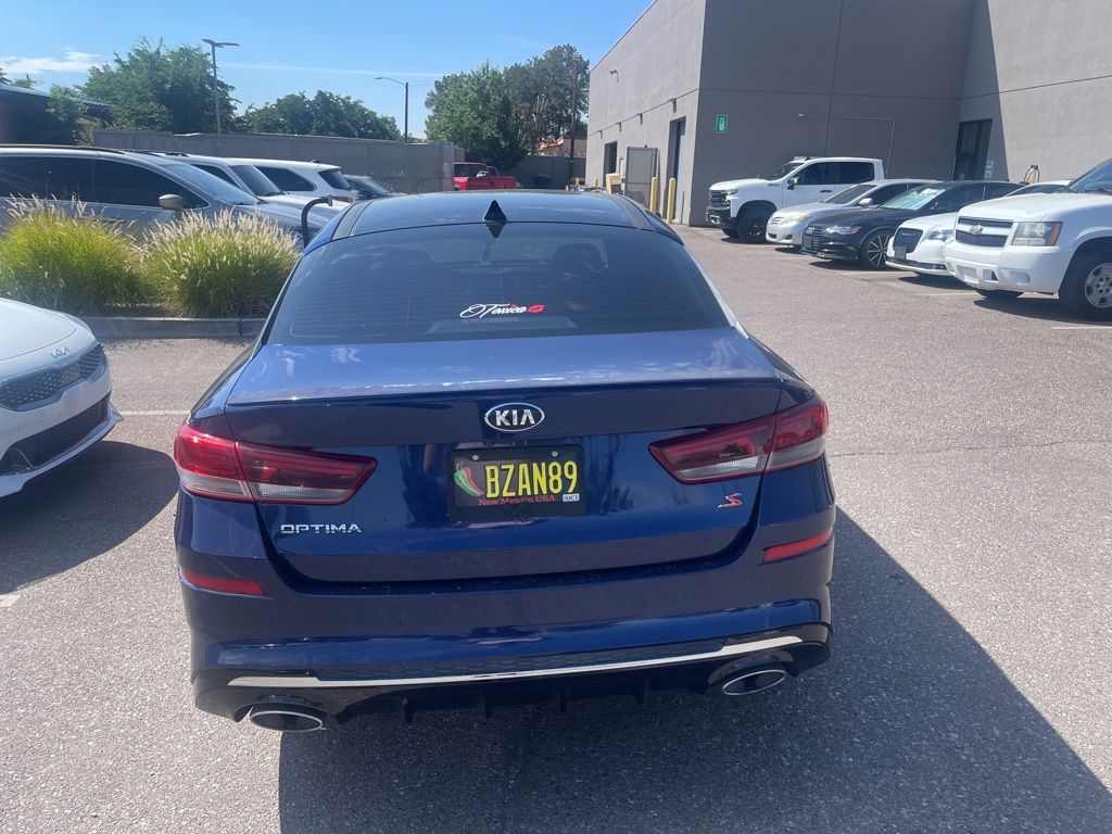 2019 Kia Optima S photo 5