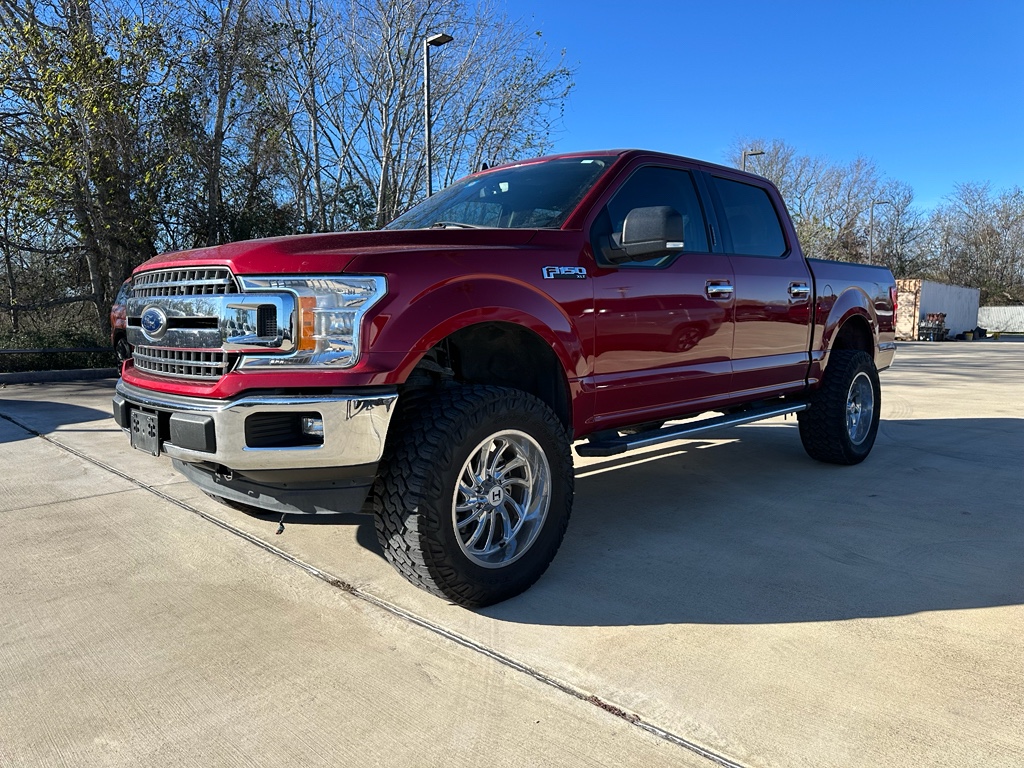 2019 Ford F-150 XLT's photo