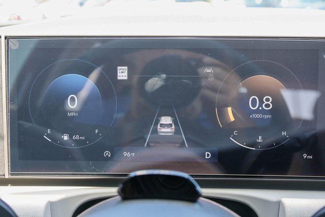 New 2025 Gray Hyundai SEL Convenience FWD image 23