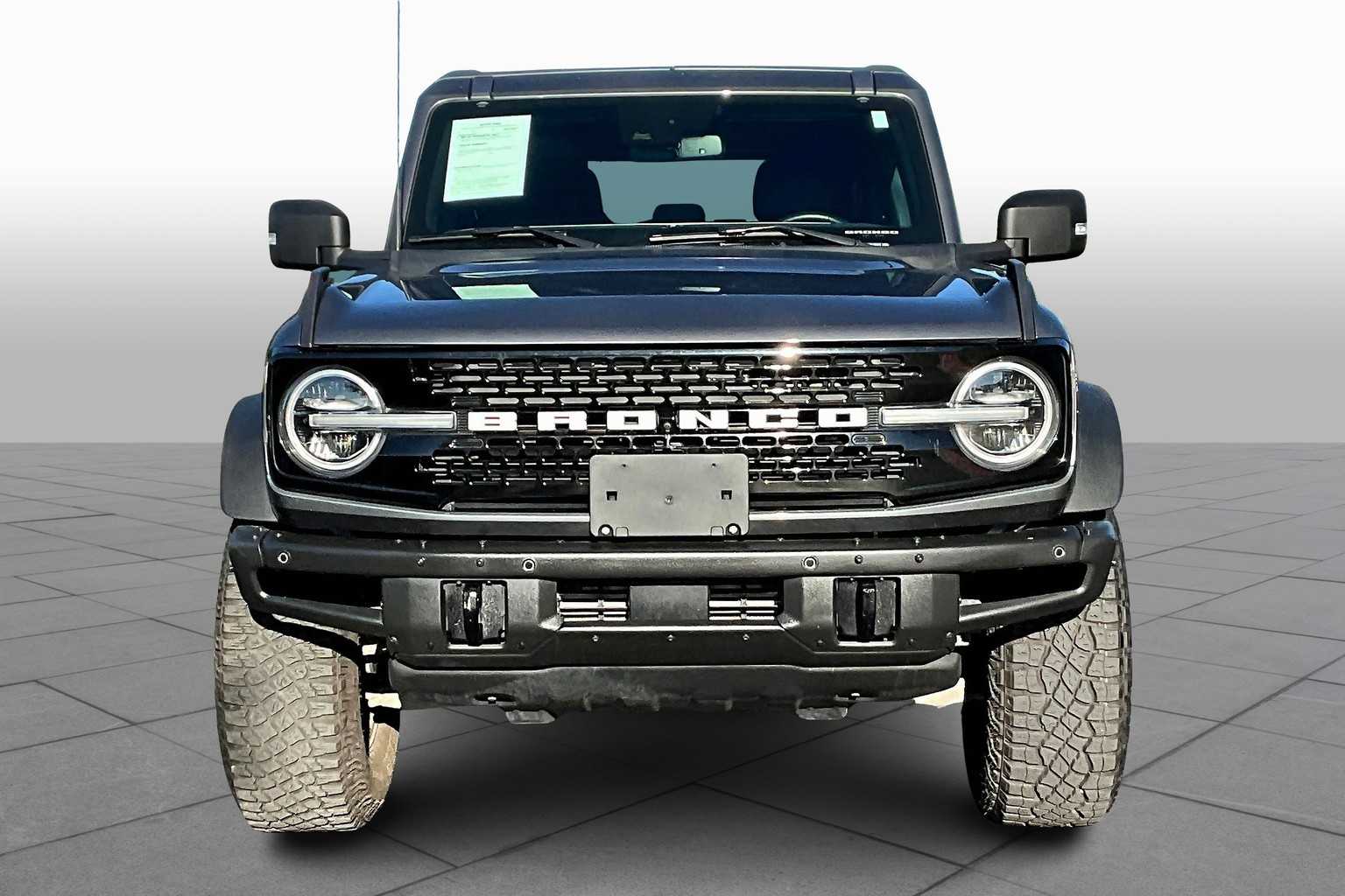 2022 Ford Bronco Wildtrak photo 3