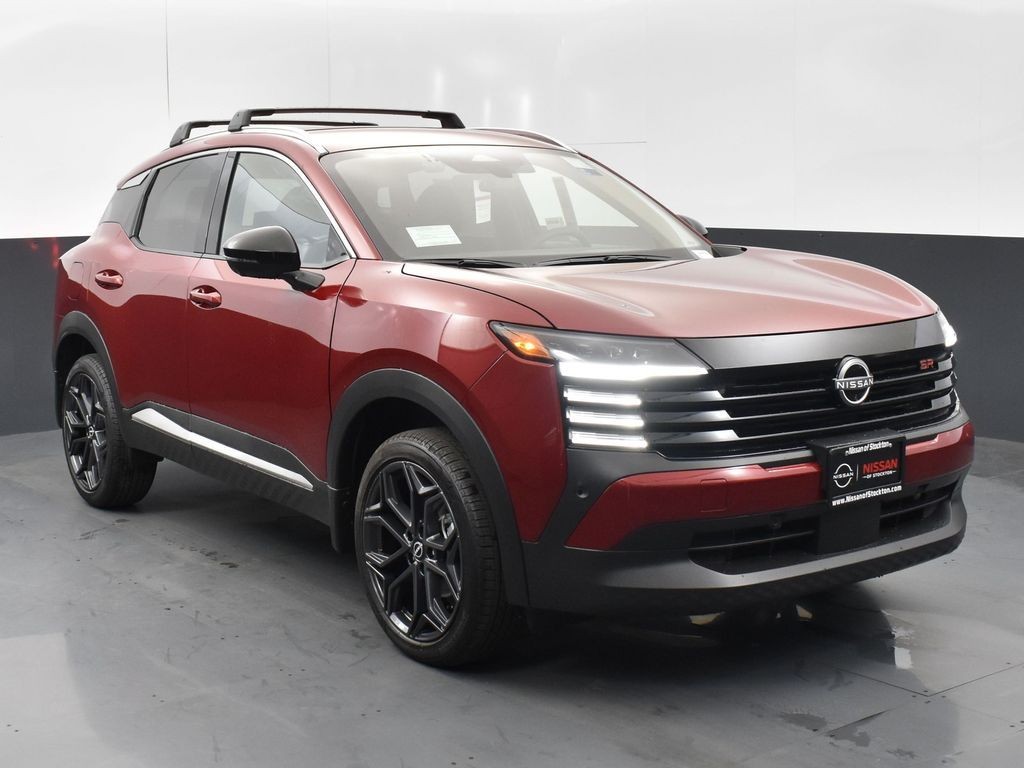 2026 Nissan KICKS SR's photo