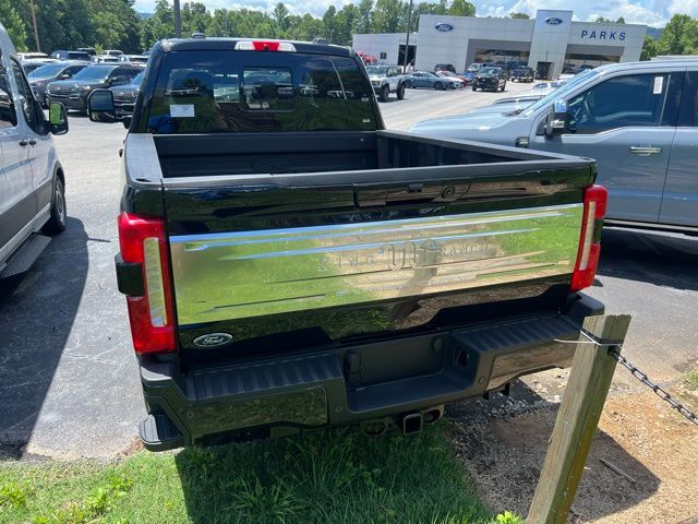 2025 Ford F-350 King Ranch photo 9