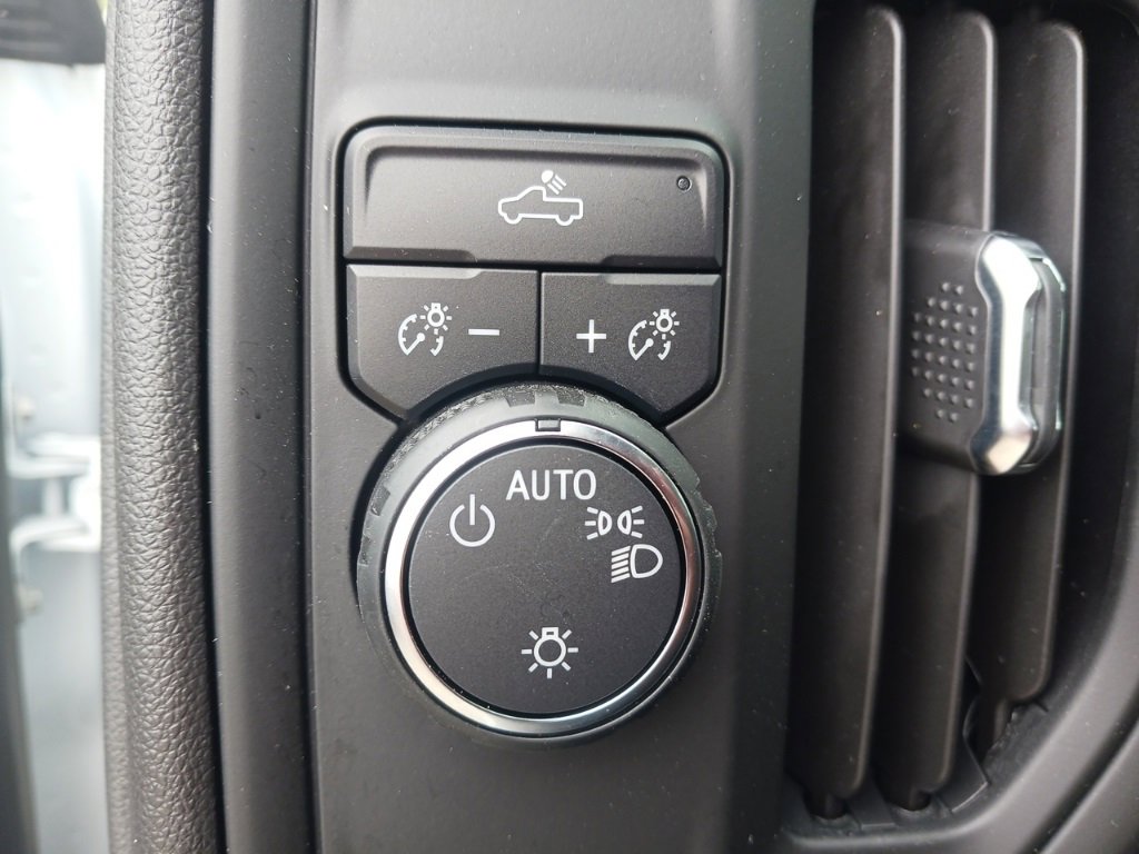 2024 Chevrolet Silverado 1500 photo 24
