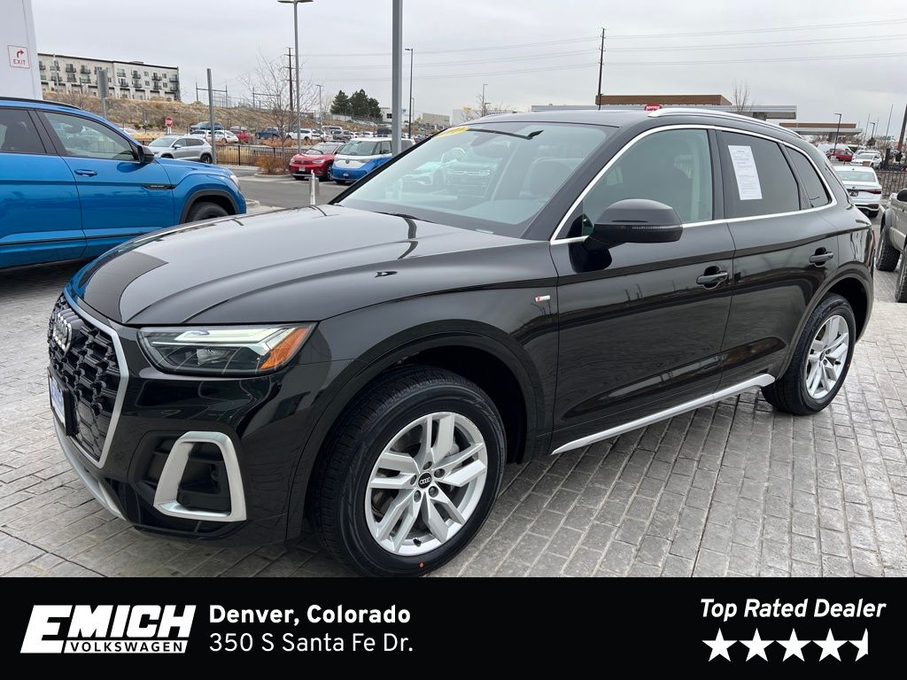 2022 Audi Q5 Premium's photo