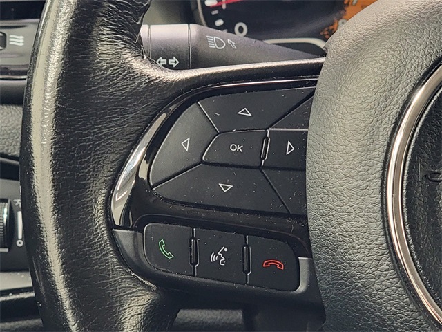 2017 Jeep Renegade Latitude North Edition photo 22