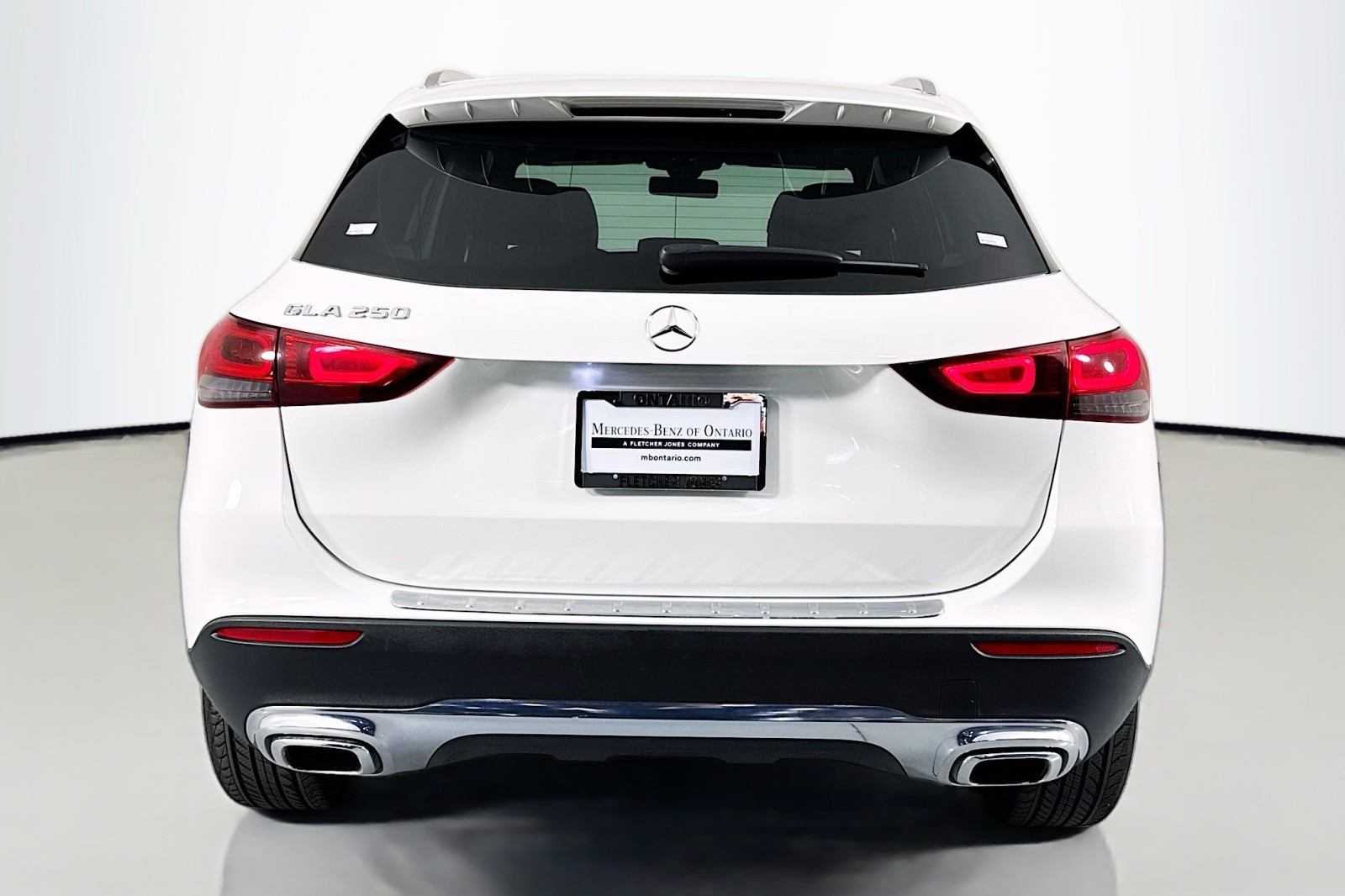 2023 Mercedes Benz GLA 250 photo 3