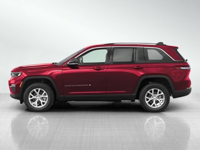 2025 Jeep Grand Cherokee Summit Reserve photo 3
