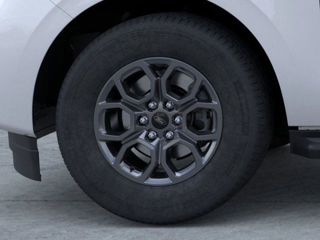 2025 Ford Expedition photo 15