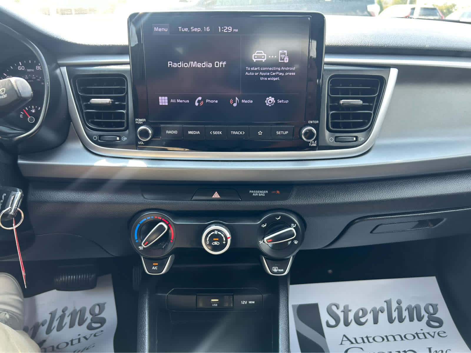 2023 Kia Rio S photo 15