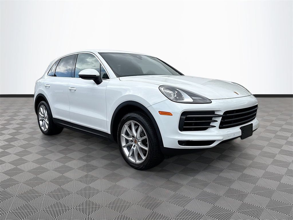 2020 Porsche Cayenne Base photo 3