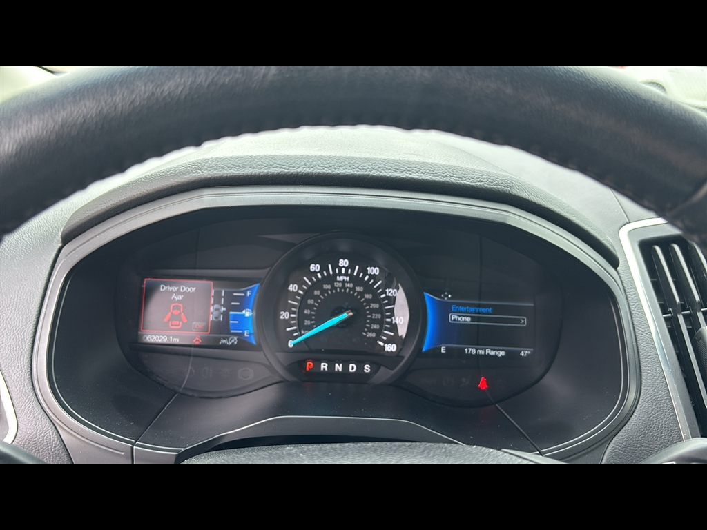 2022 Ford Edge Titanium photo 12
