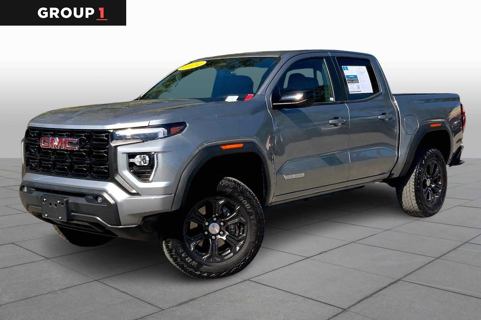 2024 GMC Canyon Elevation's photo